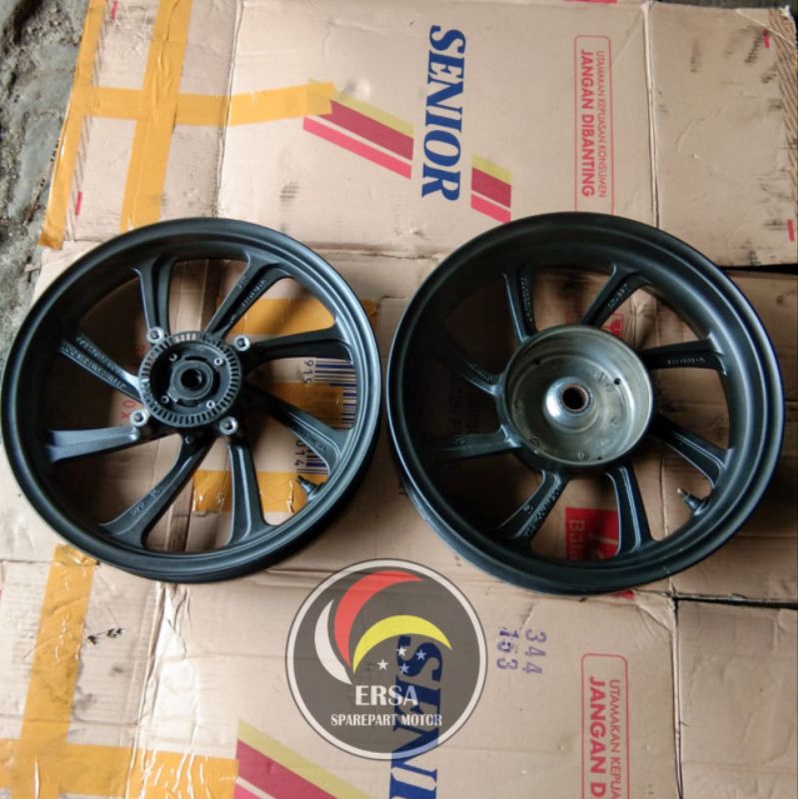 Velg Velk Pelk Pelek Pelg Roda Depan Belakang PCX 150 PCX150 Original Copotan