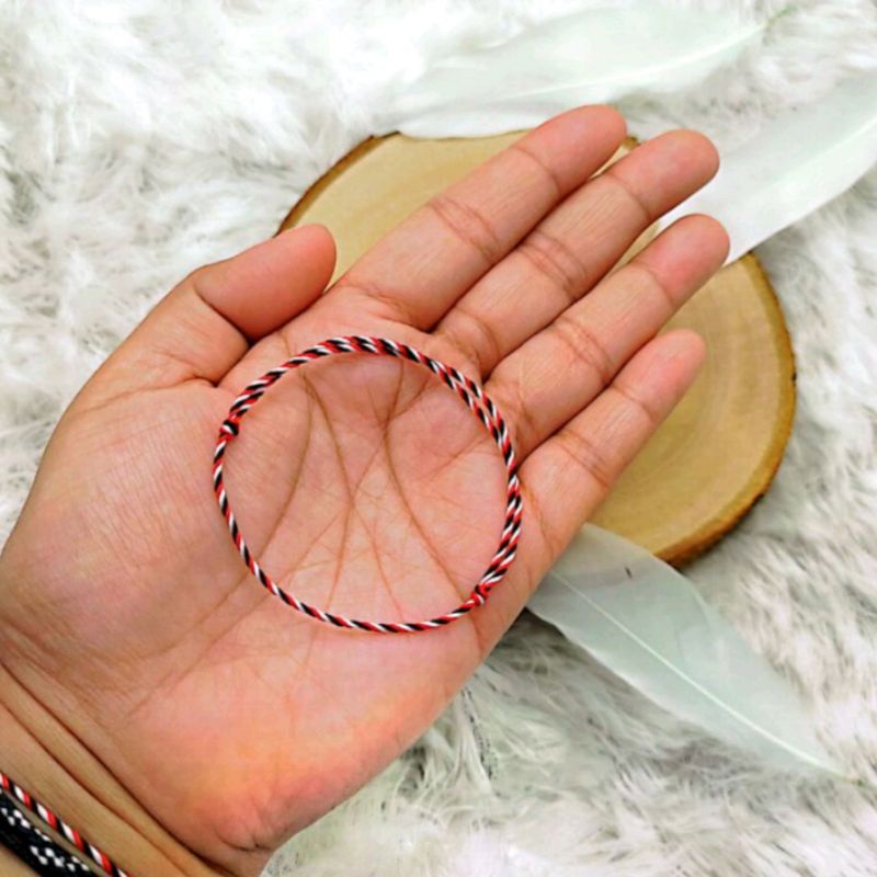 Gelang Tridatu Khas Bali Lombok