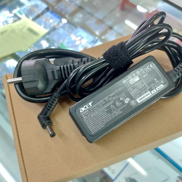 ADAPTOR CHARGER CASAN FIT KABEL LAPTOP LE Thinkpad X200 X220 X230 L412 T410 T420 JARUM 3.25