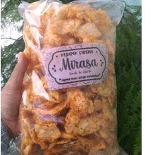 

Keripik Cireng Renyah Seblak camilan pedas murah