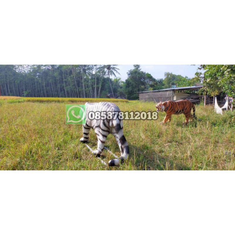 Patung Macan Loreng