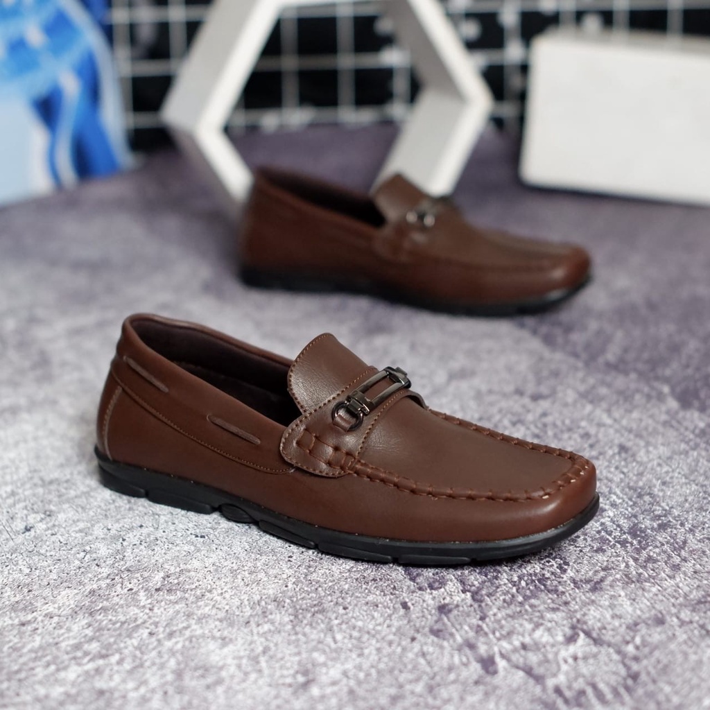 BURAY X SEPATU SLIP ON LOAFERS PRIA DEWASA KULIT ASLI ORIGINAL FORMAL CASUAL PANTOFEL PRIA KERJA KANTOR GURU PNS PESTA RESMI NYAMAN || PANTOPLE PRIA KULIT PANSUS FASHION TRANDY BERKUALITAS