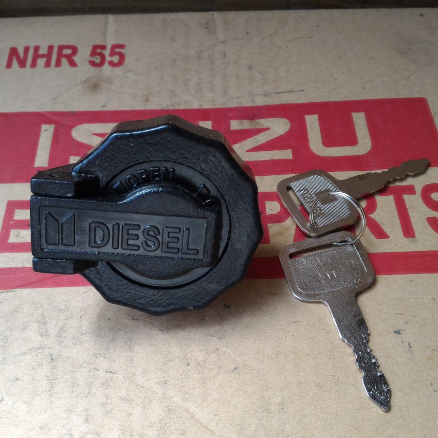 tutup tangki solar isuzu traga