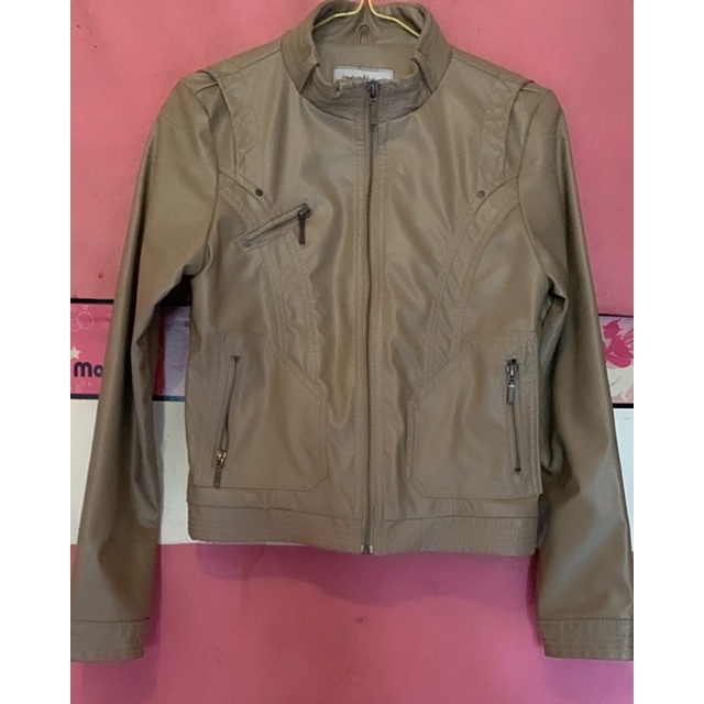 Ako jacket Preloved
