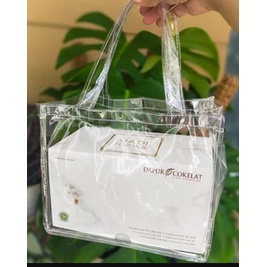 

Tas Mika Bening Transparan Tebal, Souvenir Ulang Tahun, Hampers Aqiqah, Tas Snack Ultah Kue Lebaran