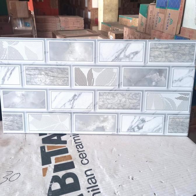 Termurah Keramik 30X60 Dinding Ikad Type Toronto