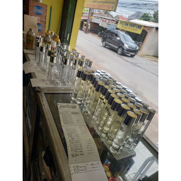 Parfum refill 50ml 25k murah,best seller untuk pria dan wanita (bebas request aroma)