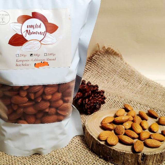 

❆ ROASTED ALMOND 500GR / ALMOND PANGGANG ❃