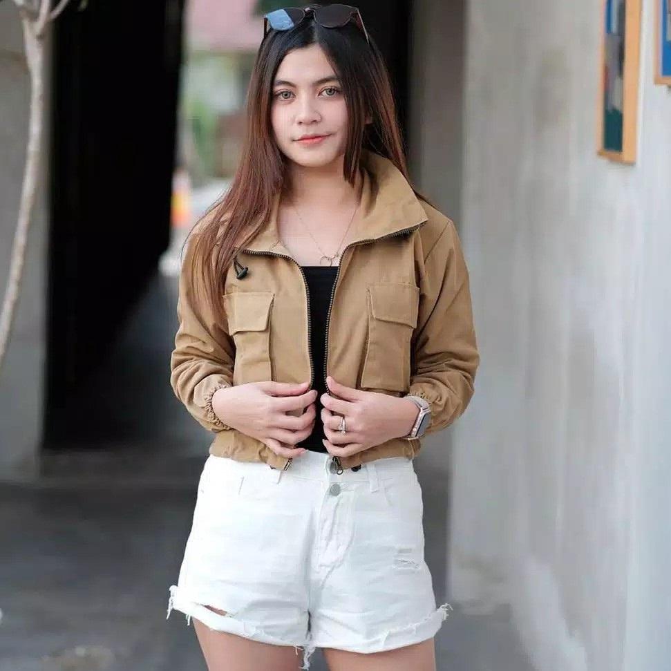 PALING DIMINATI Sury Jaket Crope Wanita Trendy Kekinian / Jaket Crop Wanita / Jaket Wanita