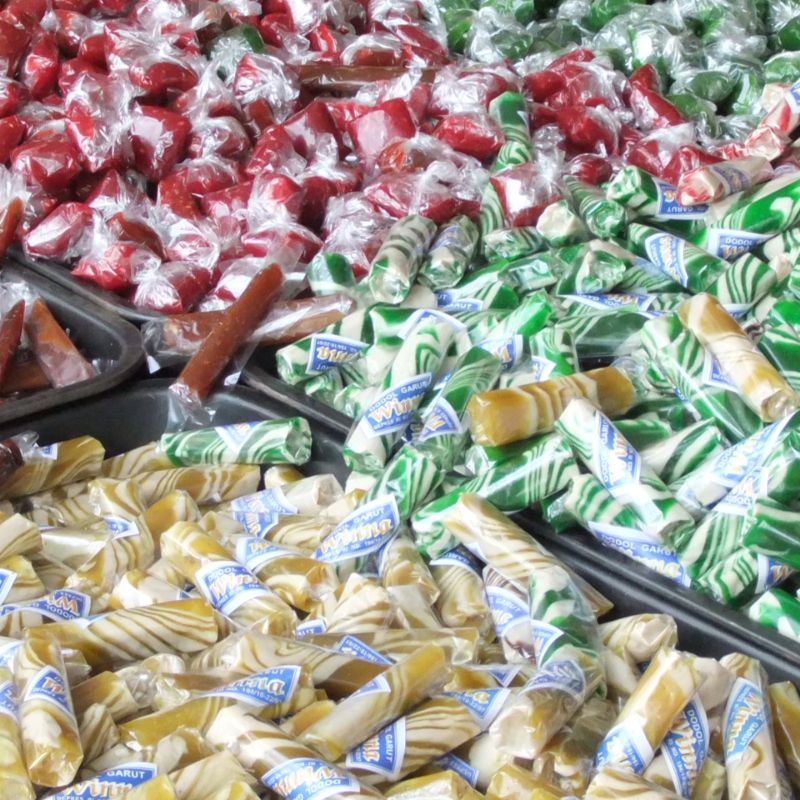 

Dodol Warna Warni 500gr Asli Garut