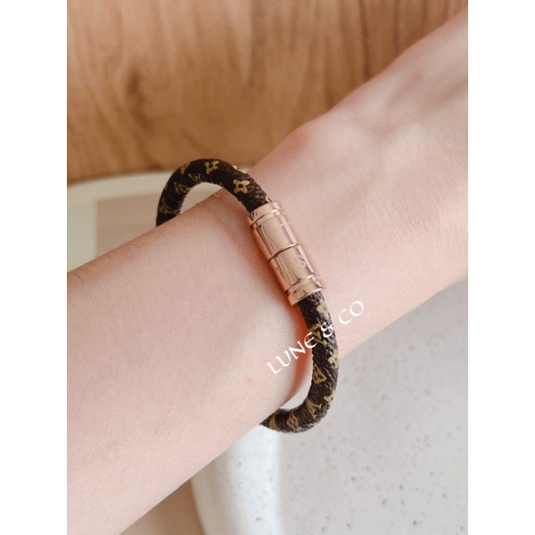 Gelang Kulit Motif Mono Titanium BS100