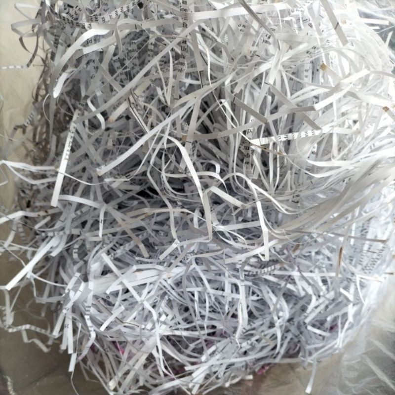 

Shareded paper/kertas cacah isian Hampers 500gr