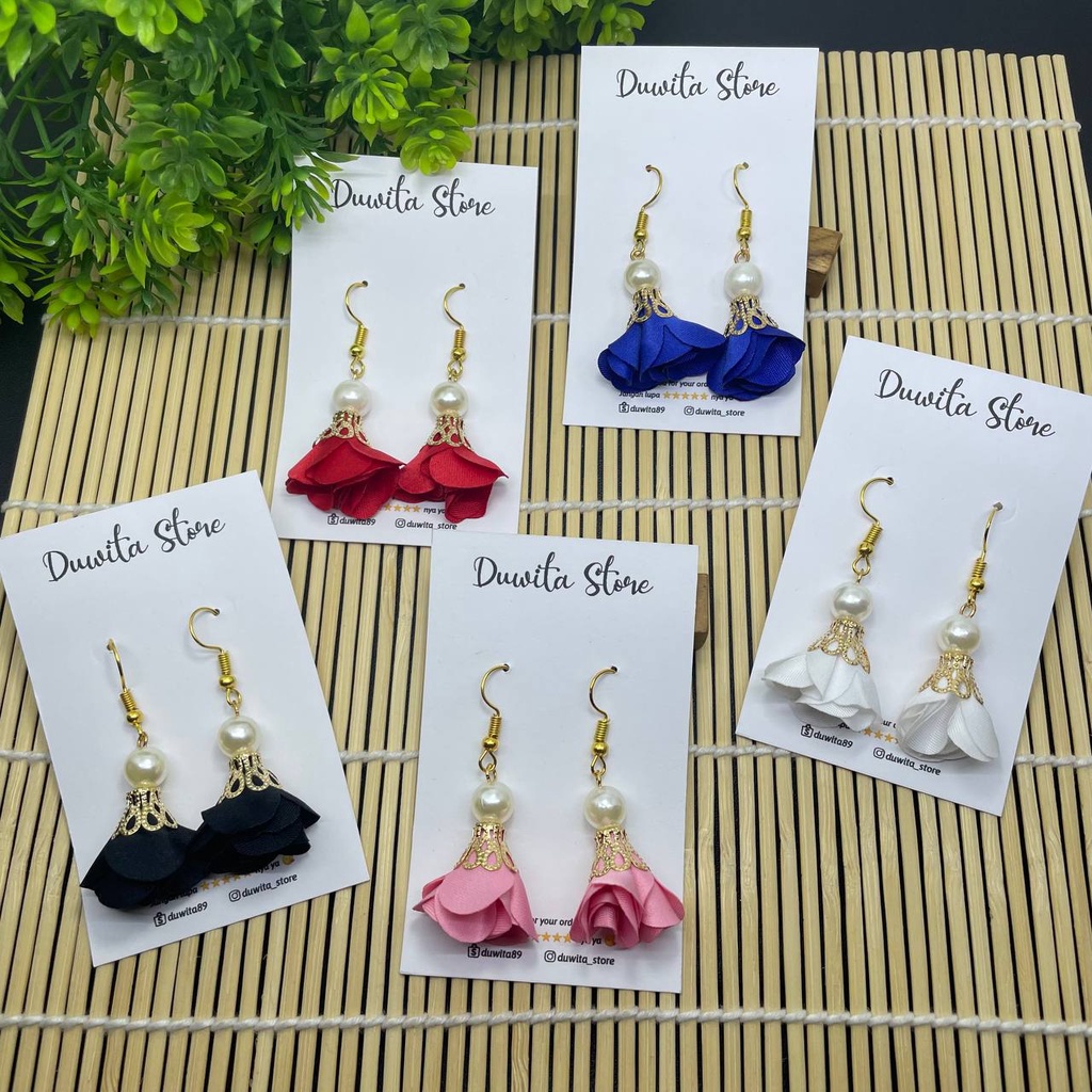 HANDMADE ANTING DEWASA KOREA KAIT GOLD MOTIF MAWAR (KAIN)