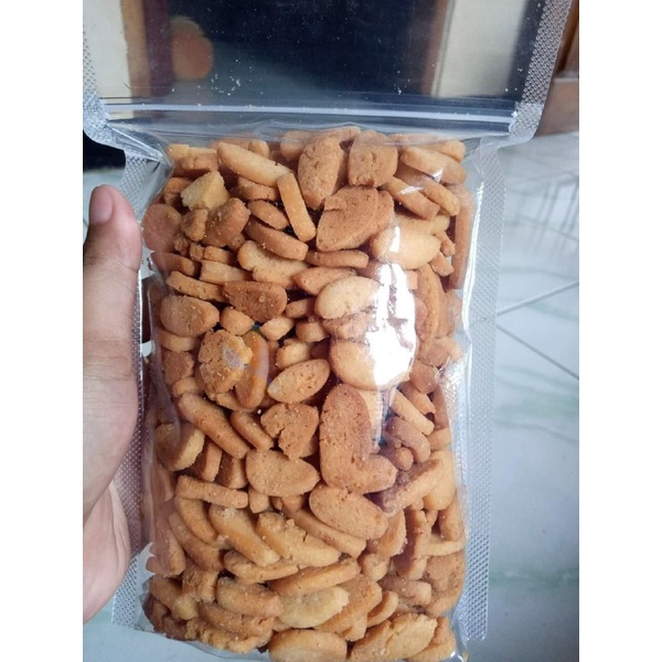 Kue Ketapang/Biji Ketapang Manis Kriuk