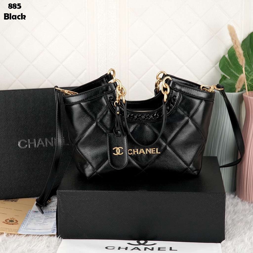 CH Shopping Bag TC885