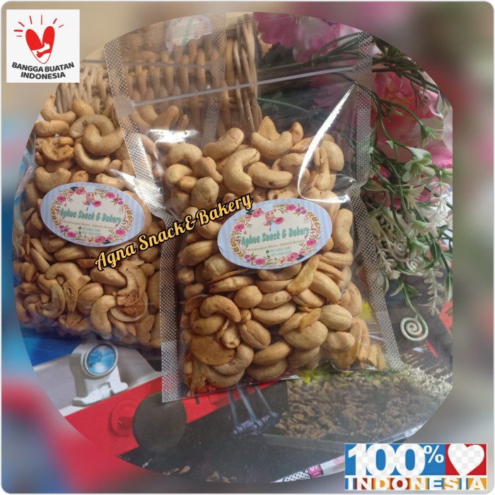 

Kacang goreng mede plastik 250gr