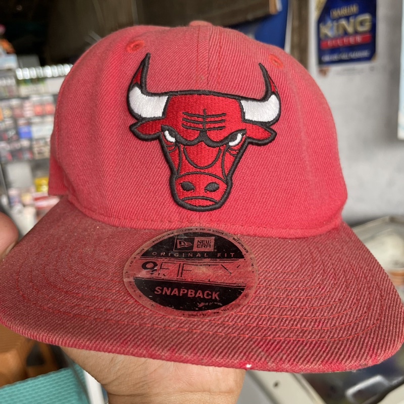 TOPI SECOND BANTENG NEW ERA X NBA