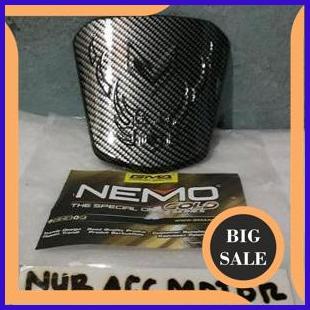 suku cadang AKSESORIS MOTOR COVER TUTUP TANGKI BENSIN CARBON NEMO HONDA PCX LOKAL NEW PCX 2018 140ZZ