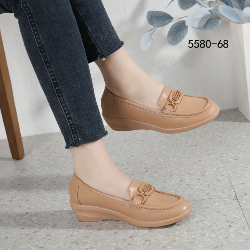 Sepatu Wanita Import Dior
