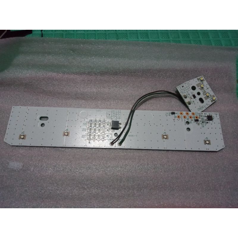 lampu tanpa reflektor depan Vario 110 fi LED - PCB lampu depan Vario 110 LED soket