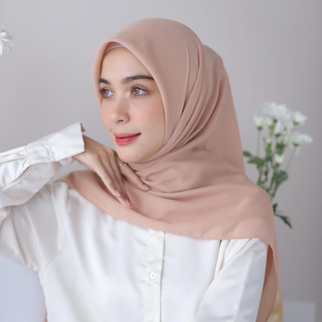 Bella Square Hijab Segiempat Polos Premium Mix 5 warna Gemoy [Paket Murah]