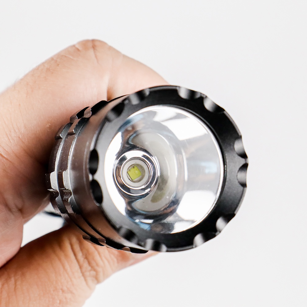 Senter LED Torch Hunting Cree XM-L L2 6500 Lumens - 701