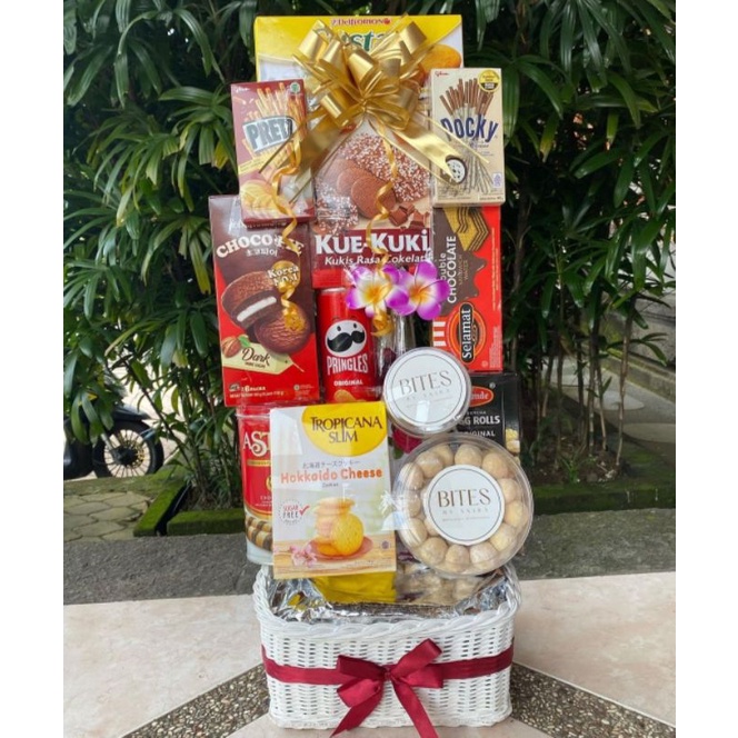 

Parcel Nyepi 4