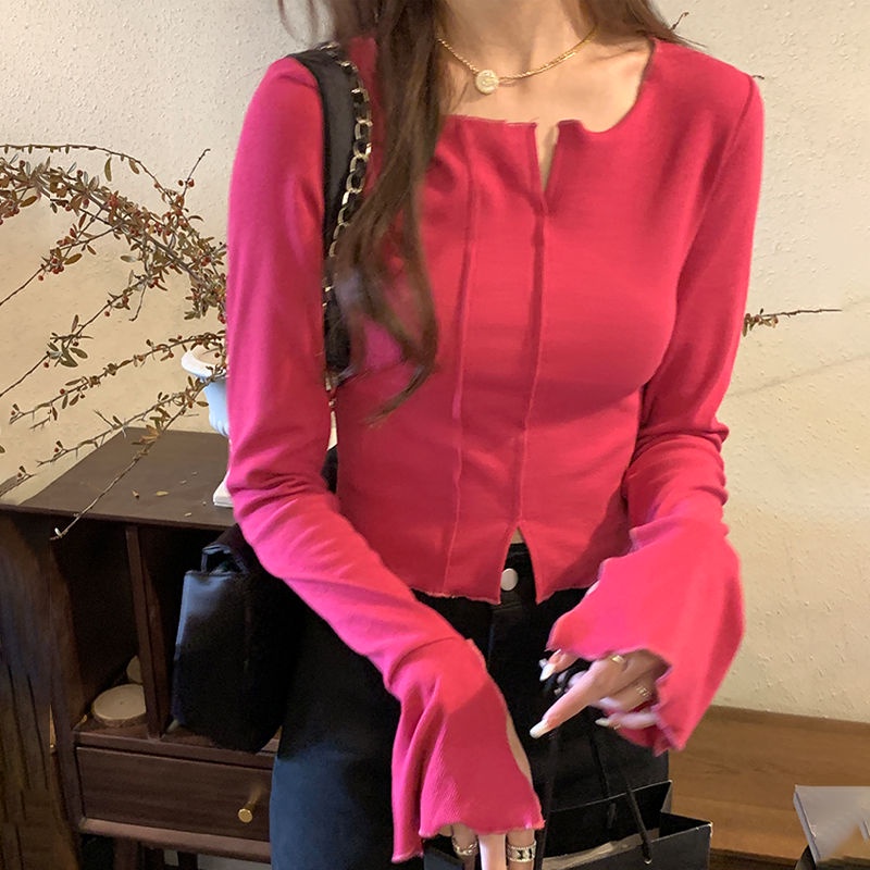 Red Rajutan bottoming kemeja wanita musim gugur dan musim dingin manis gadis panas desain rasa budidaya keinginan murni gaya chic mawar merah atasan lengan panjang celah