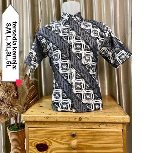 ✱ KEMEJA PRIA/KEMEJA PRIA LENGAN PENDEK/BATIK PRIA/KEMEJA BATIK PRIA/KEMEJA BATIK/KEMEJA LENGAN PEND