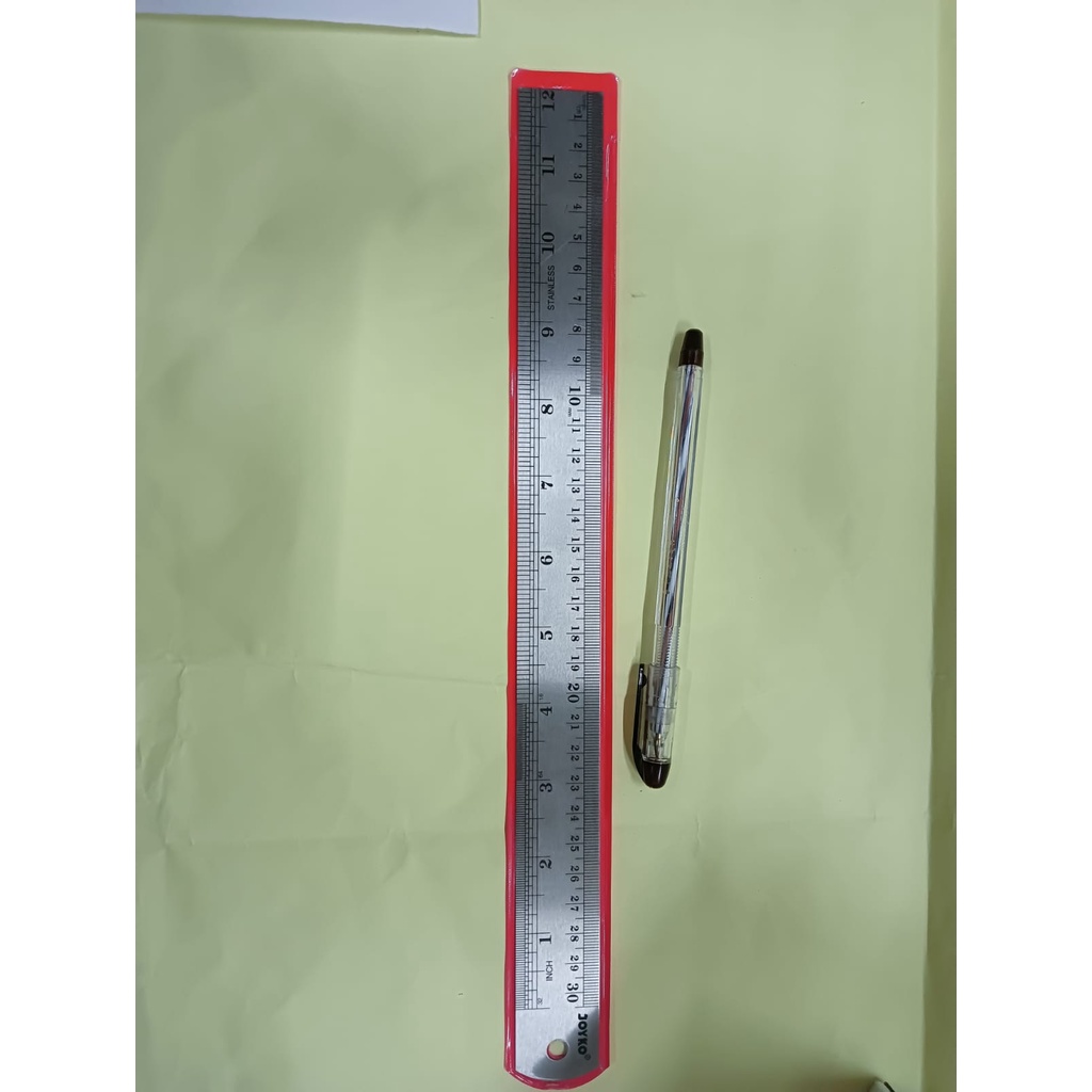 

Joyko Penggaris Mistar Besi 30 cm Ruller Mt Mistar Jidar Penggaris stainless steel