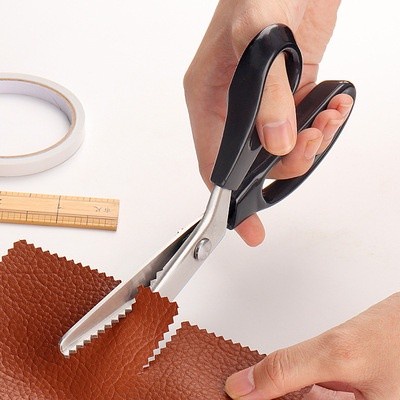 

Scissor Gunting Bahan Kain Gerigi Zigzag Gelombang Ukuran 9" Shears Scissors