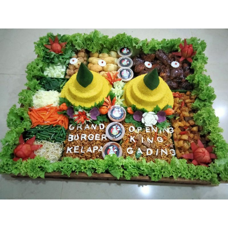 

NASI TUMPENG TAMPAH KOTAK PREMIUM