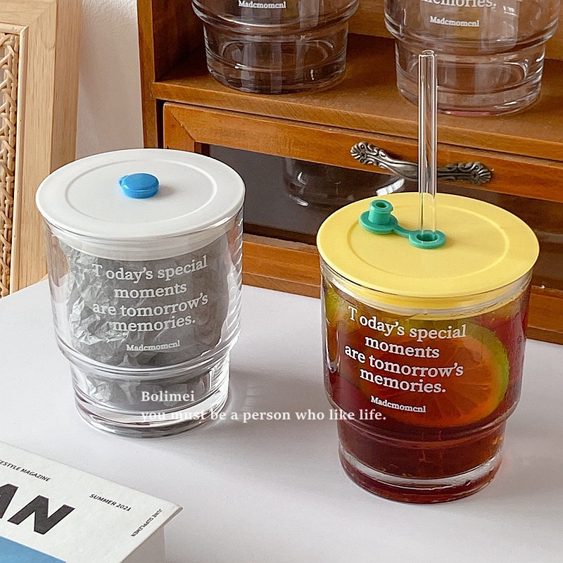 Gelas korea kaca dengan tutup sedotan