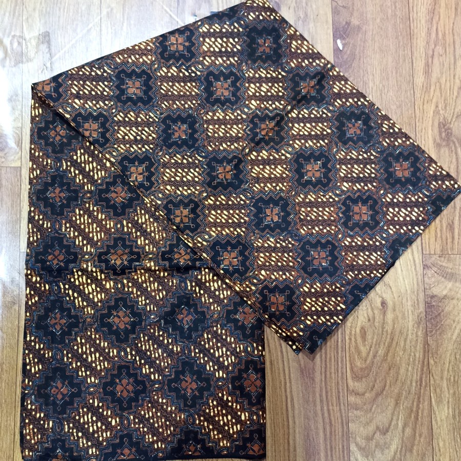 Kain Jarik Batik Tulis Motif Lereng Campur Sogan Ganes Latar Hitam Jogja Solo Katun Premium