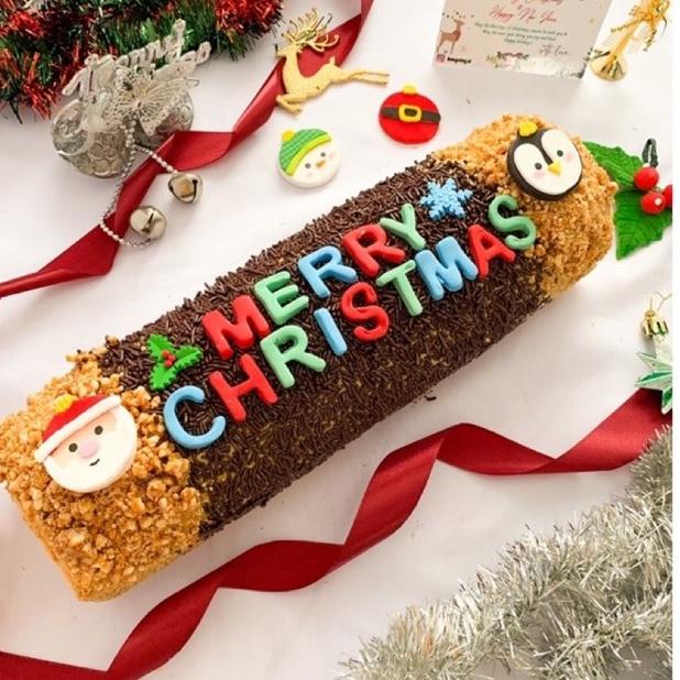

BST CHRISTMAS ROLL CAKE / HAMPERS / PARCEL NATAL / GIFT NATAL G6416BUJN