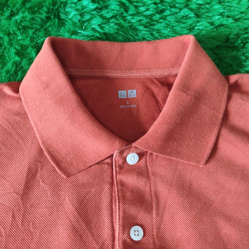 KAOS/BAJU SECOND POLO UNIQLO GIORDANO DLL BERKERAH