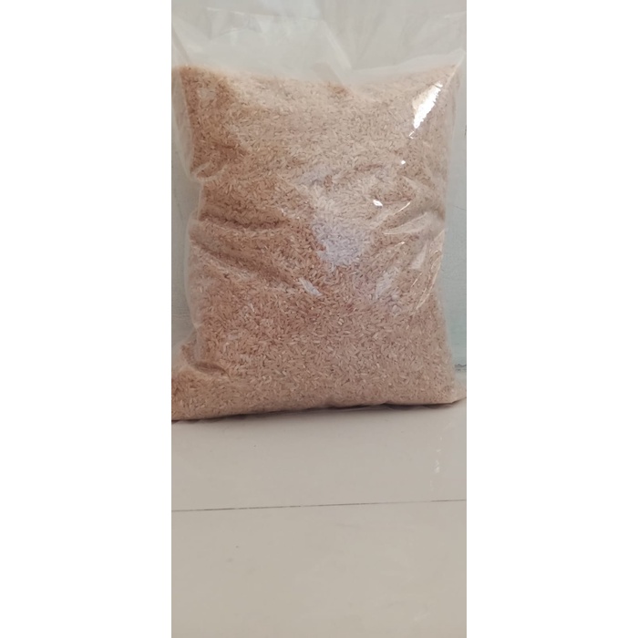 

Beras Merah 5Kg Sosoh Tanpa Bahan Pengawet