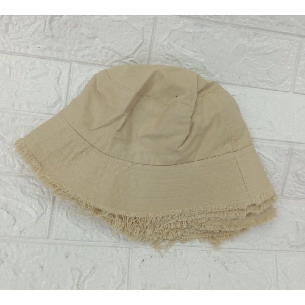 TOPI Bucket KOREA hat ripped ends Topi buckethat Rawis Rumbai terbaru bisa bayar di tempat