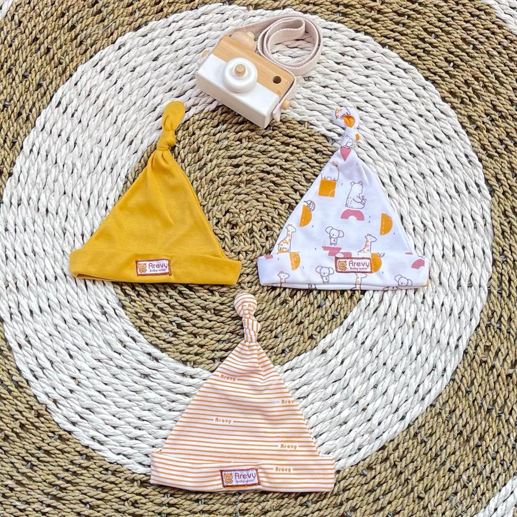 Topi Kuncung Bayi Arevy Babywear Isi 3 Pcs Seri Mustard Perlengkapan Bayi Newborn Topi Kupluk Motif Unisex 0-6 Bulan