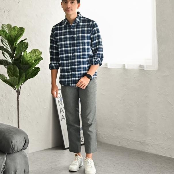 ○ Broodis Kemeja Flannel Harchel Blue Casual ☑