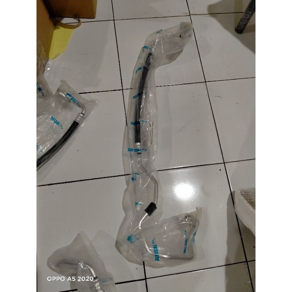 selang panas hose discharge ac mobil mitsubishi xpander