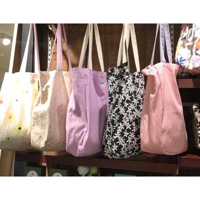Typo Totebag Tote Bag Canvas Kain New Arrival Unik Kuat Besar Augustylife