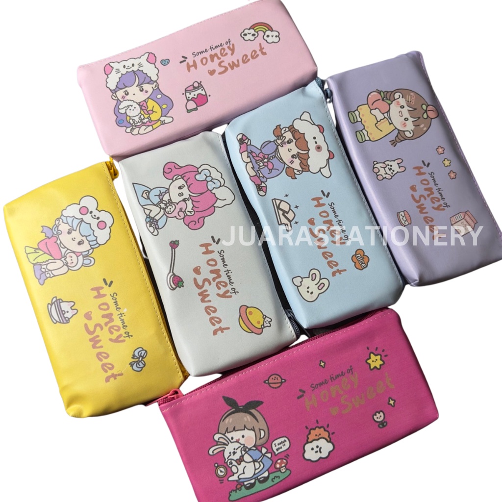 

1380 Tempat Pensil Resleting Honey Sweet Korea Pastel / Tepak Pensil / Tempat Alat Tulis / Stationery Lucu / Alat Tulis Lucu / Stationary / Kotak Pensil / Tempat Pensil Karakter / Tempat Pensil Anak Perempuan / Kotak Pensil Anak Perempuan / Pencil Case