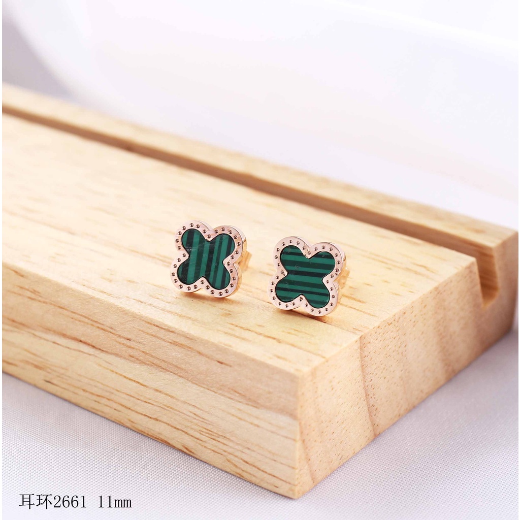 Anting Titanium Permata Hitam/Putih/Hijau 2661