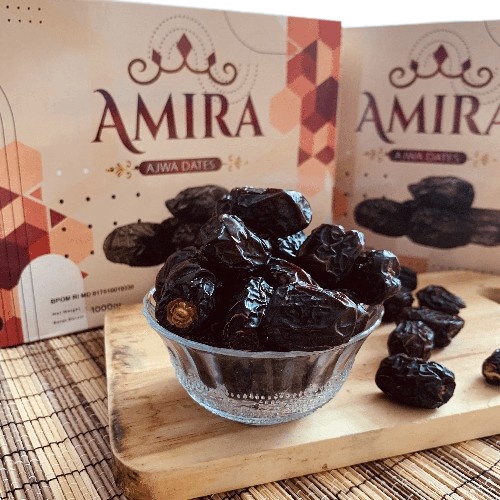 

Kurma Ajwa Premium Amira Gratis Madu Asli dan Zamzam