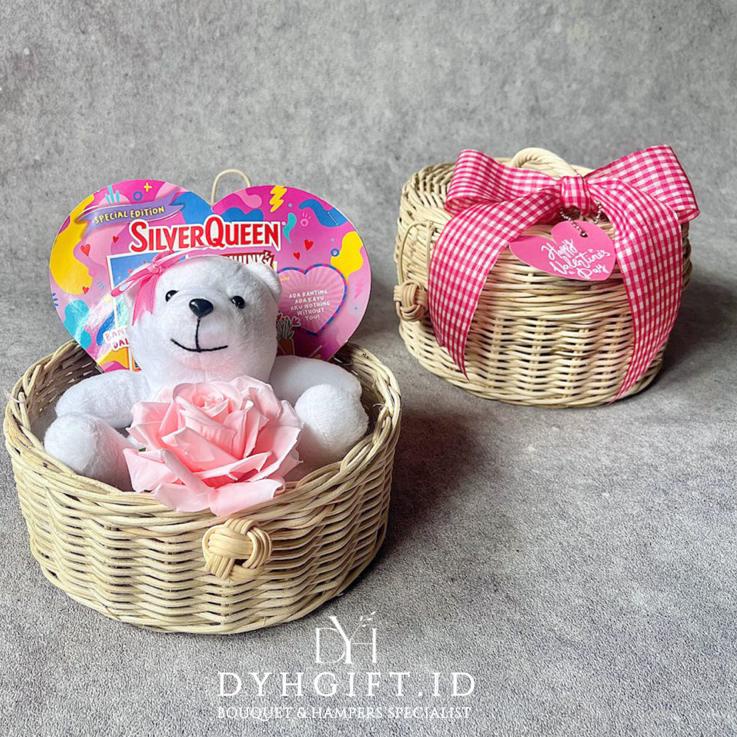 

♣ BELOVED HAMPERS VALENTINE | HADIAH PACAR | VALENTINE HAMPERS | PARCEL VALENTINES | KUE VALENTINE | BINGKISAN VALENTINE | KADO VALENTINE ♦