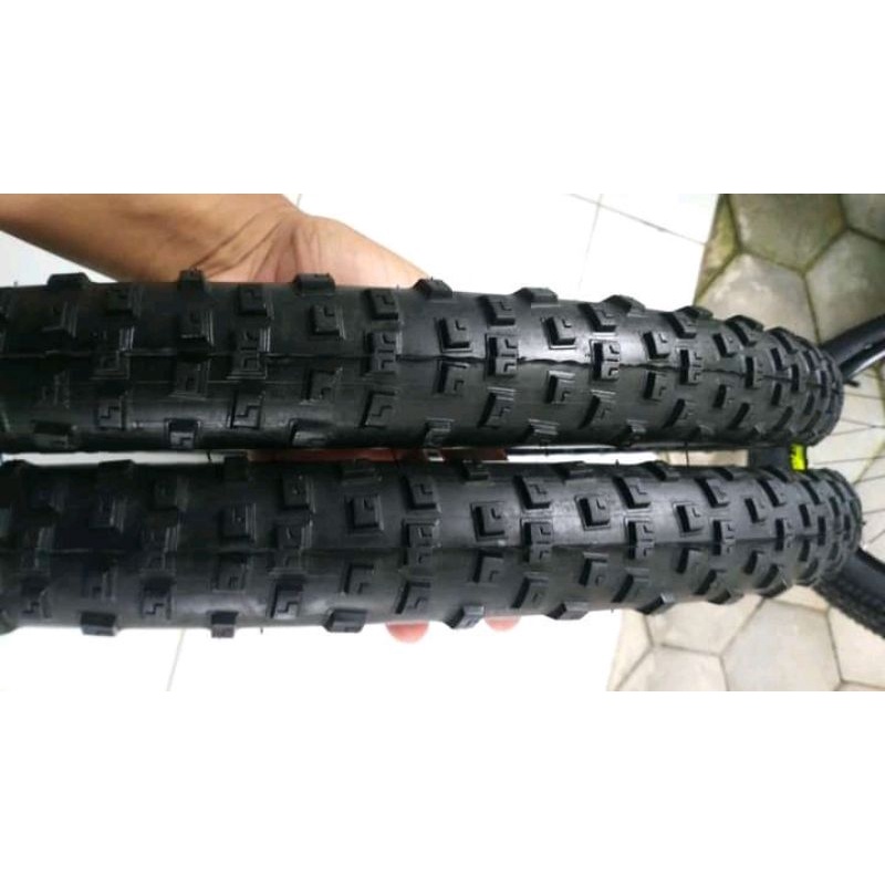 ban luar original copotan polygon xtrada 5 2022 like new tebal