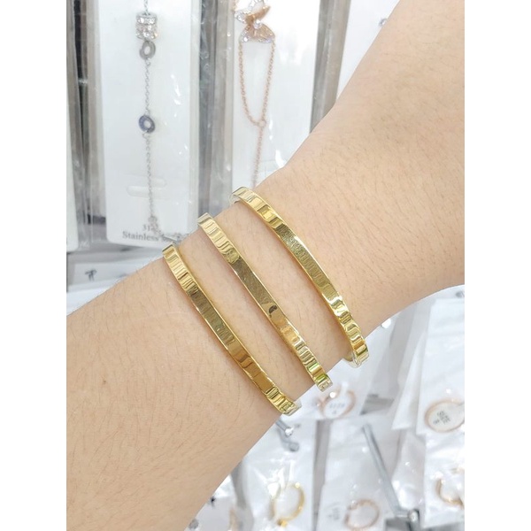 gelang gold polos titanium anti karat anti luntur