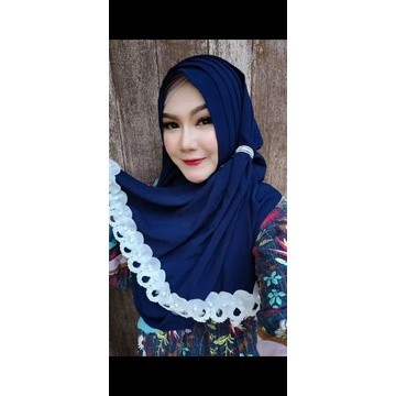 Tiara hijab preloved navy limited edition