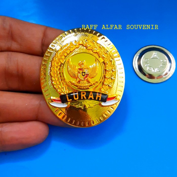 Pin Jas Pin Lurah Lencana Lurah Pin Garuda Lurah